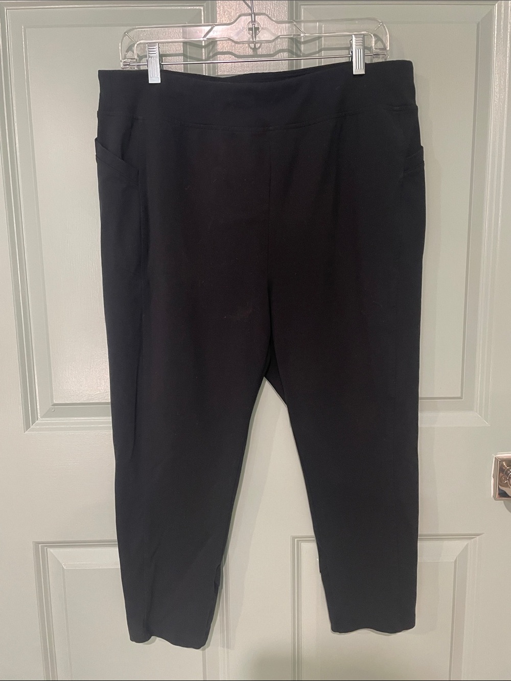 T by Talbots crop legging Pull-On Pants
